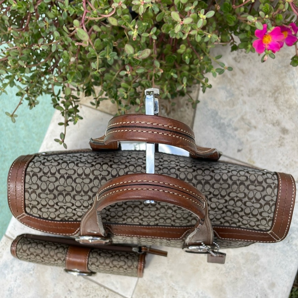 Coach Soho Signature Mini “C” Brown and Tan Handbag w/Matching Wallet - Picture 4 of 16